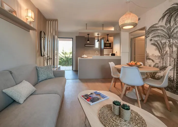 St Tropez Et A Pied Escale De Charme - 3 Lejlighed *